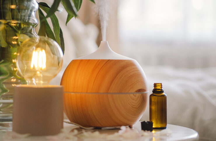 Aromaterapia in camera da letto: profumi per dormire meglio