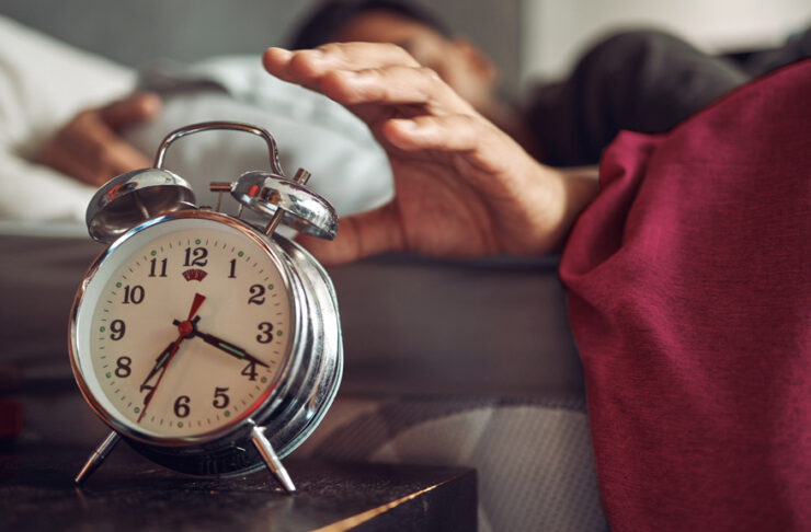 Quante ore bisognerebbe dormire ogni notte?